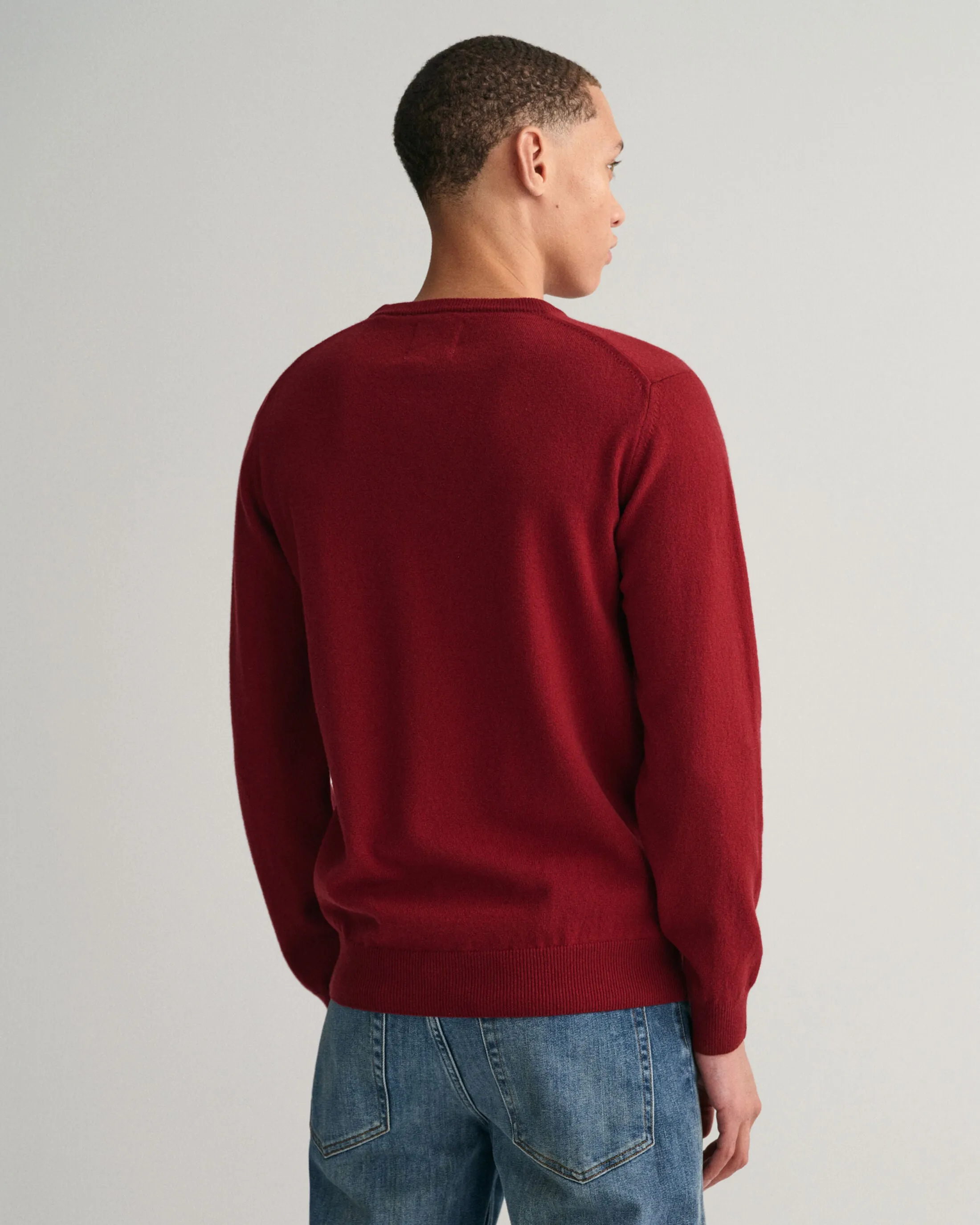 GANT - Superfine Lambswool C-Neck Sweater, Port Red